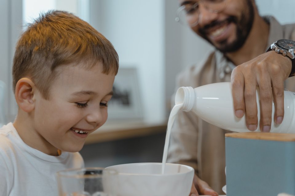 Πόσο απαραίτητο είναι το γάλα στη διατροφή του παιδιού; - γάλα