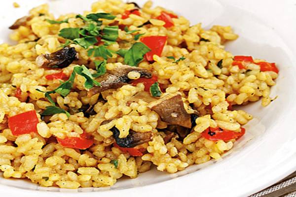 Ριζότο με καστανό ρύζι, λαχανικά & μανιτάρια -