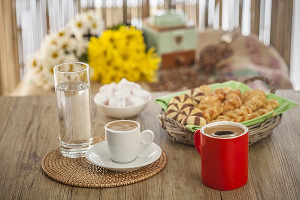 Ο καφές βελτιώνει τη διάθεση, την πνευματική διαύγεια και εγρήγορση - διάθεσή
